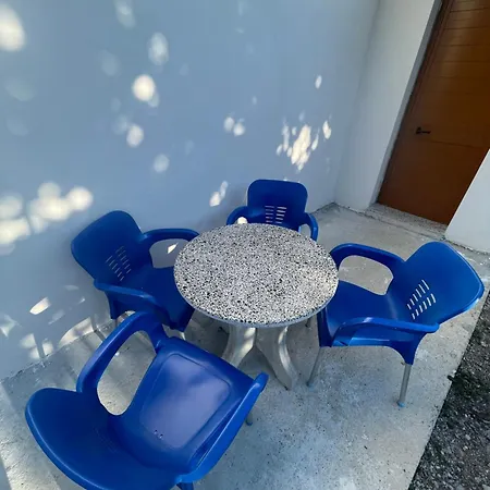 Bujtina Dalmacia 2 Konukevi *