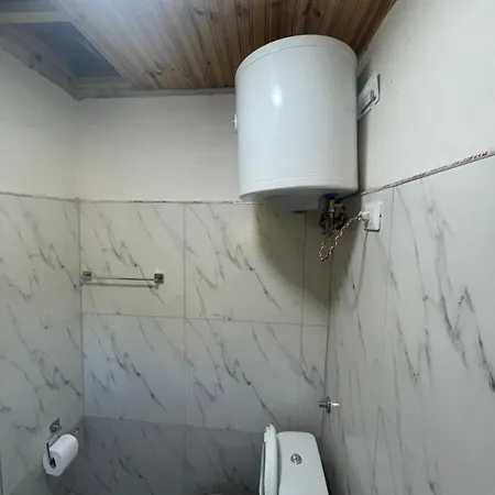 Bujtina Dalmacia 2 Konukevi