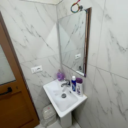Bujtina Dalmacia 2 *