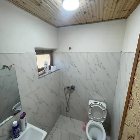 Bujtina Dalmacia 2 Konukevi Shkodër